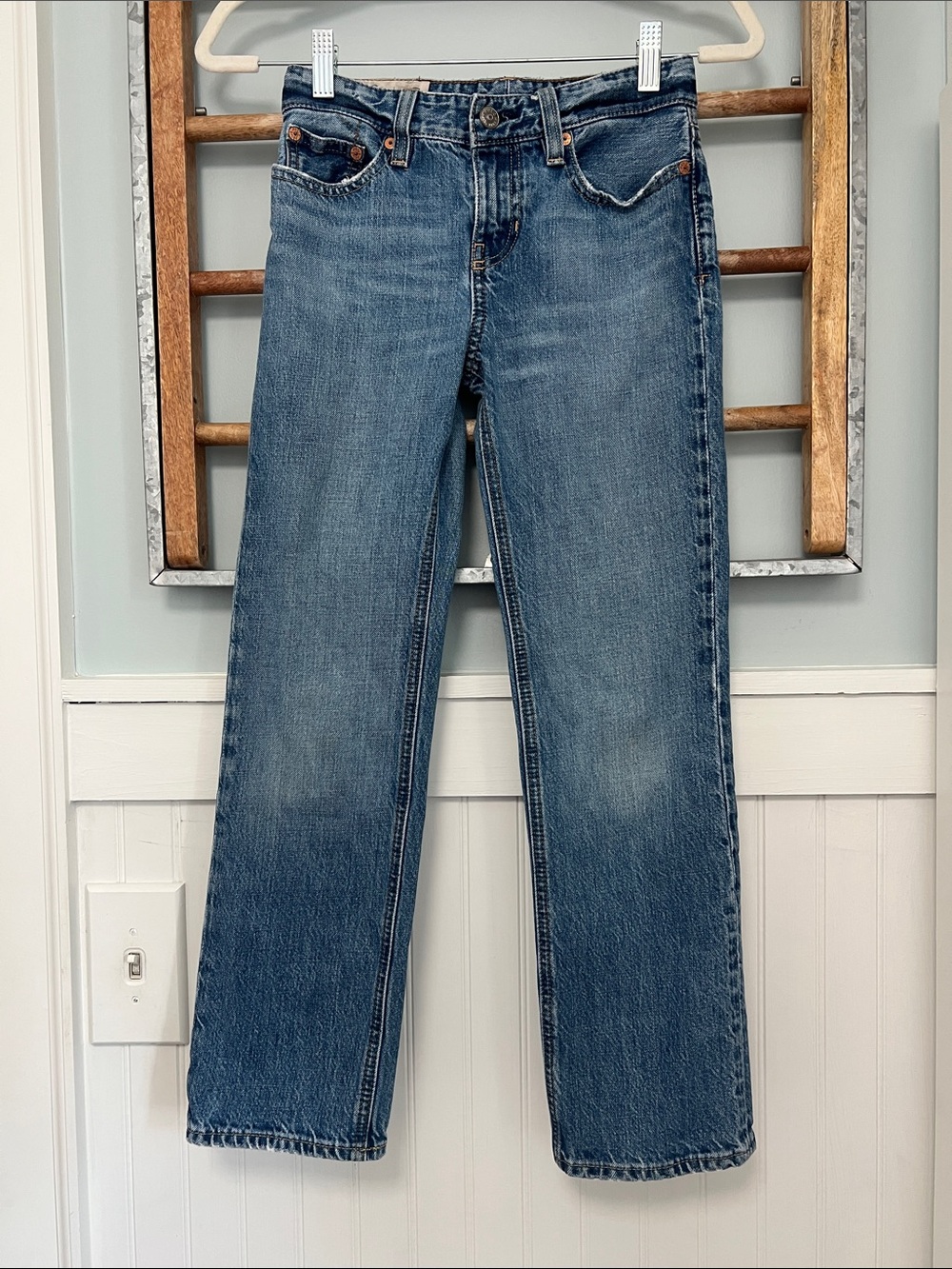 Boys Polo by Ralph Lauren Kids Straight-Leg Jeans in Blue Wash size 10 style 381